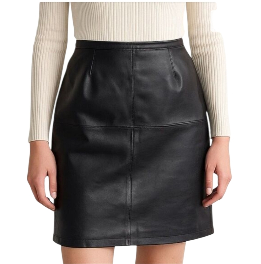 Newport News Black Genuine‎ Leather Mini Skirt